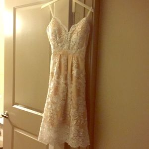 Goodnight Macaroon silver and beige dress